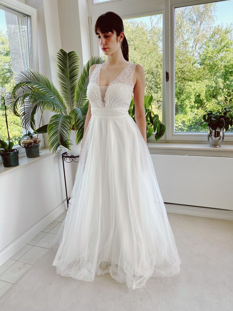 brautkleider, brautkleider online, brautkleider günstig, brautkleider outlet, brautkleider 2023