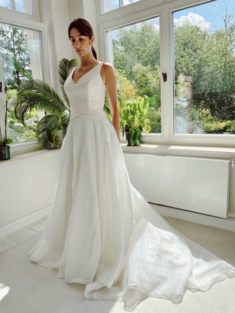 brautkleider, brautkleider online, brautkleider günstig, brautkleider outlet, brautkleider 2023