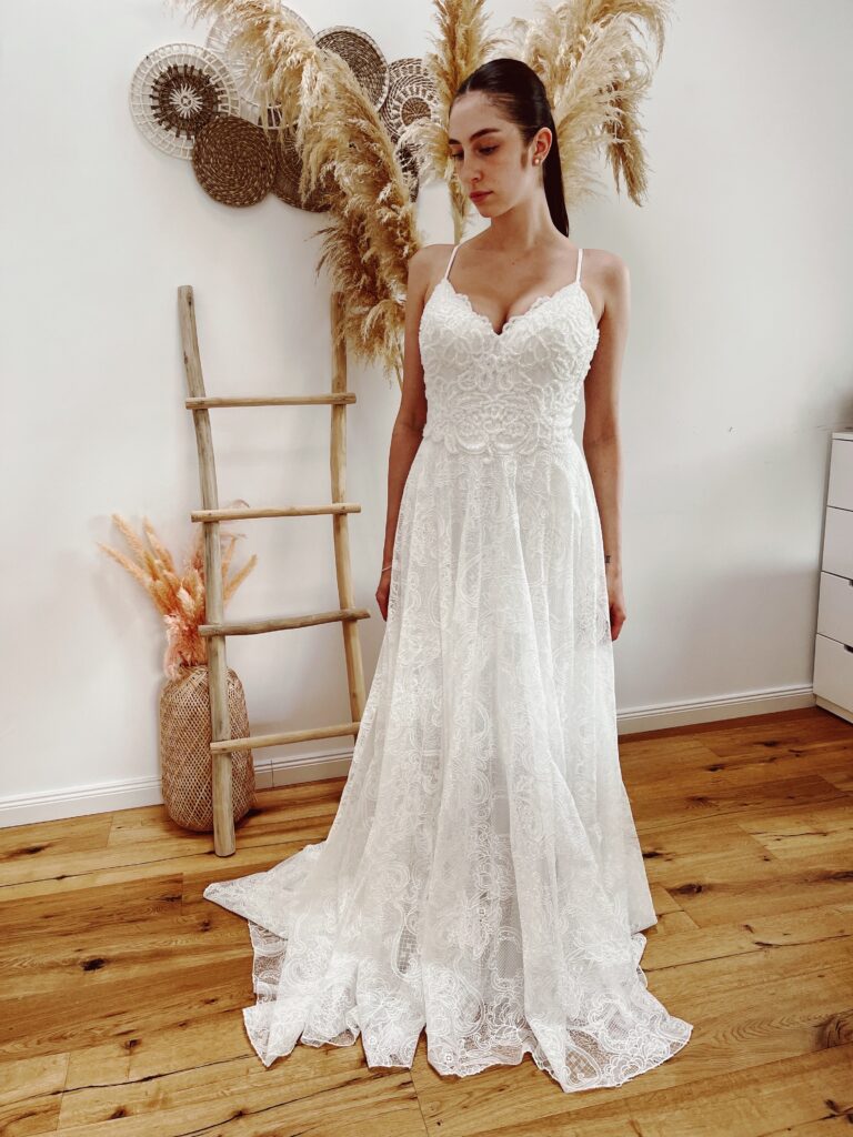 brautkleider, brautkleider online, brautkleider günstig, brautkleider outlet, brautkleider 2023