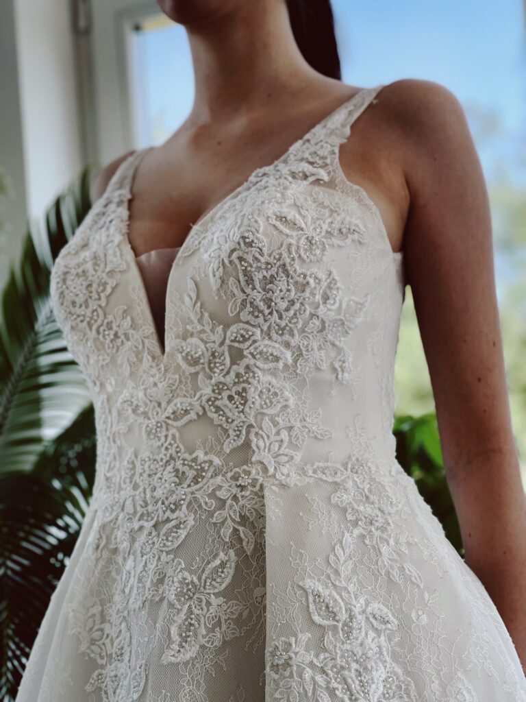 brautkleider, brautkleider online, brautkleider günstig, brautkleider outlet, brautkleider 2023