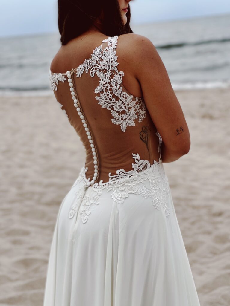 brautkleider, brautkleider online, brautkleider günstig, brautkleider outlet, brautkleider 2023