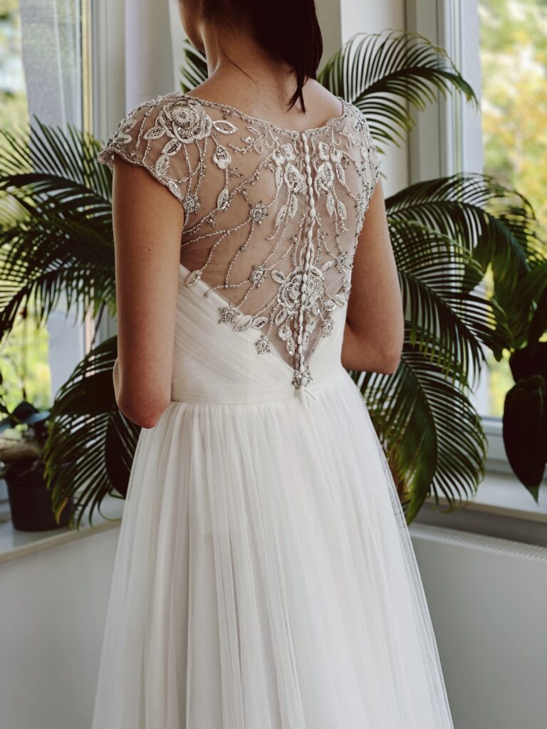 brautkleider, brautkleider online, brautkleider günstig, brautkleider outlet, brautkleider 2023