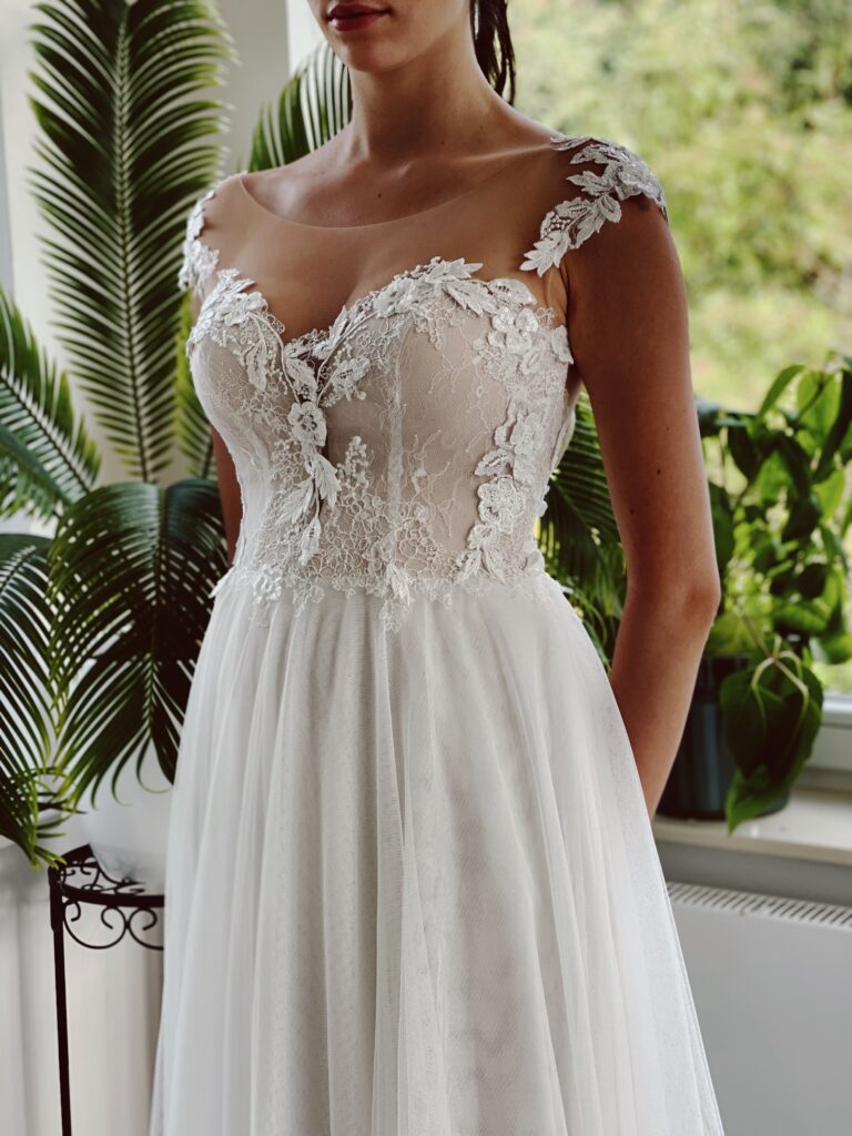 brautkleider, brautkleider online, brautkleider günstig, brautkleider outlet, brautkleider 2023