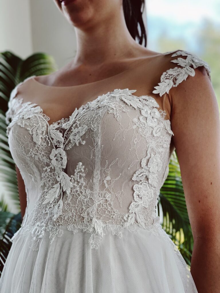 brautkleider, brautkleider online, brautkleider günstig, brautkleider outlet, brautkleider 2023