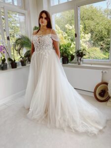 brautkleider, brautkleider online, brautkleider günstig, brautkleider outlet, brautkleider 2023