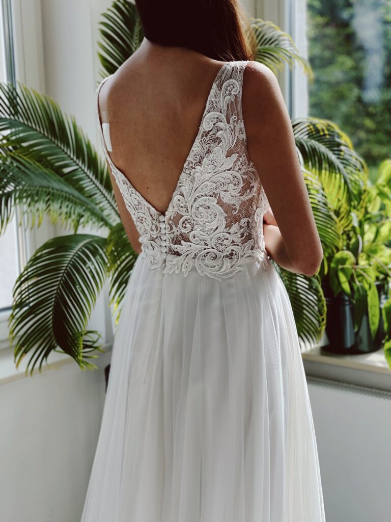 brautkleider, brautkleider online, brautkleider günstig, brautkleider outlet, brautkleider 2023