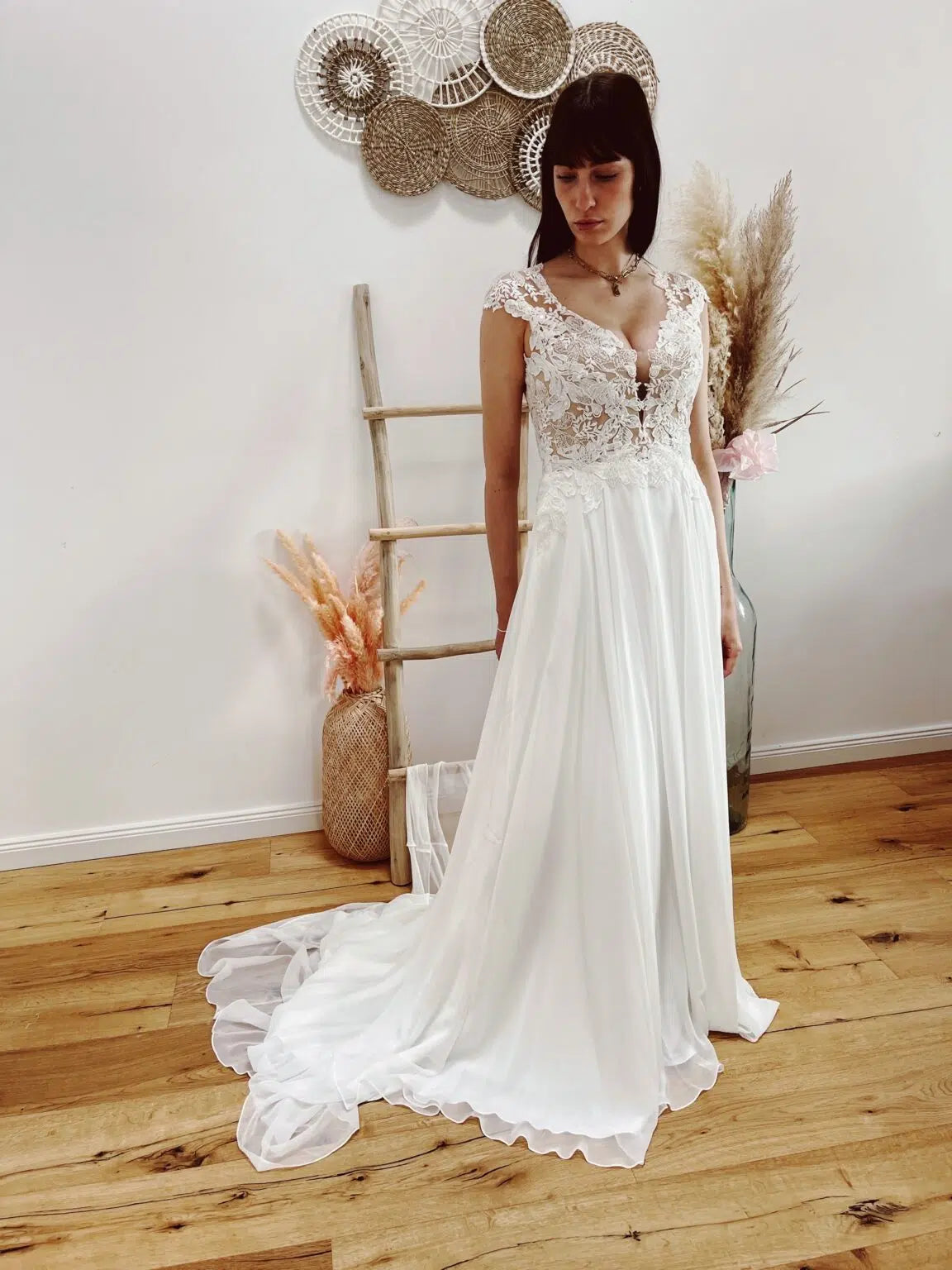 brautkleider, brautkleider online, brautkleider günstig, brautkleider outlet, brautkleider 2023