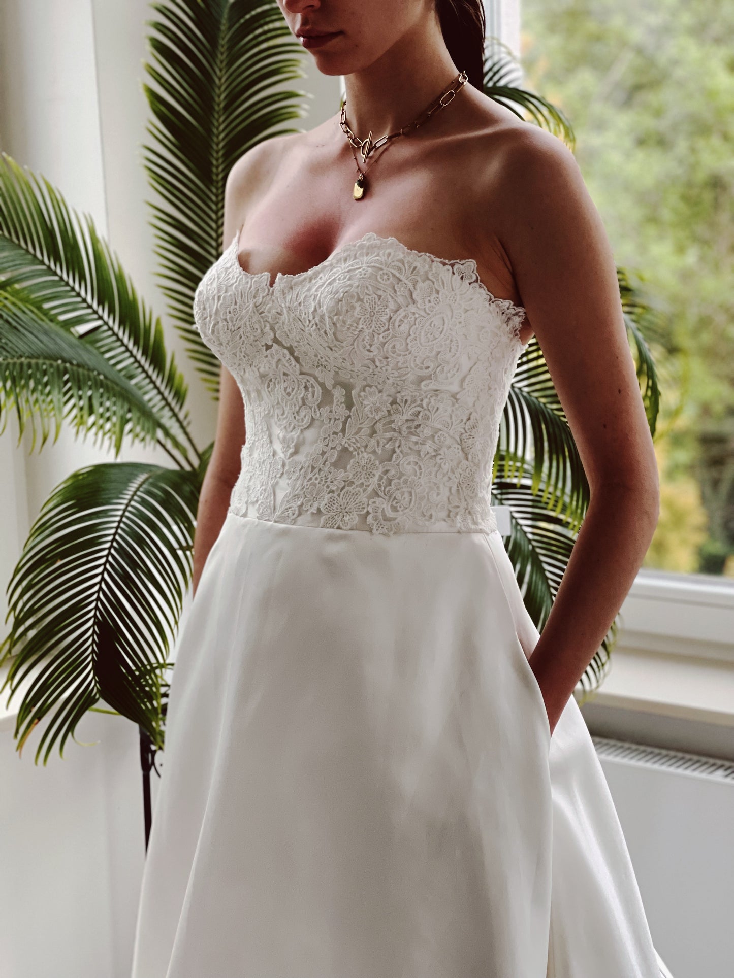 Korsage, A-Linie, Vintage, Spitze, Mikadosatin, brautkleider, brautkleider online, brautkleider günstig, brautkleider outlet, brautkleider 2023