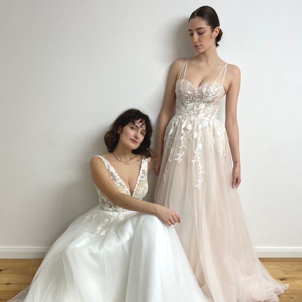 Blush, Spitze, Träger, brautkleider, brautkleider online, brautkleider günstig, brautkleider outlet, brautkleider 2023