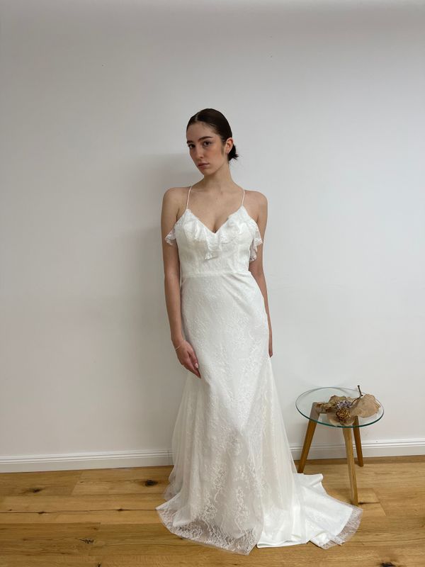 Vintage, Spitze, Volants , brautkleider, brautkleider online, brautkleider günstig, brautkleider outlet, brautkleider 2023